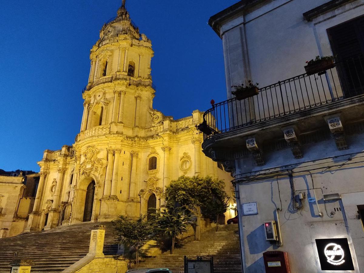 Bed and Breakfast Le Stanze Del Cioccolato Modica Exterior foto
