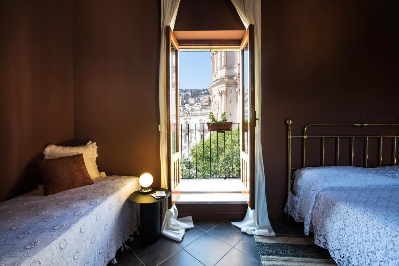 Bed and Breakfast Le Stanze Del Cioccolato Modica Exterior foto
