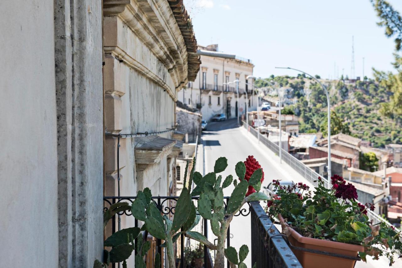 Bed and Breakfast Le Stanze Del Cioccolato Modica Exterior foto