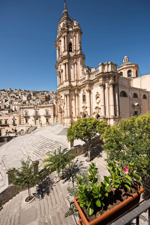 Bed and Breakfast Le Stanze Del Cioccolato Modica Exterior foto